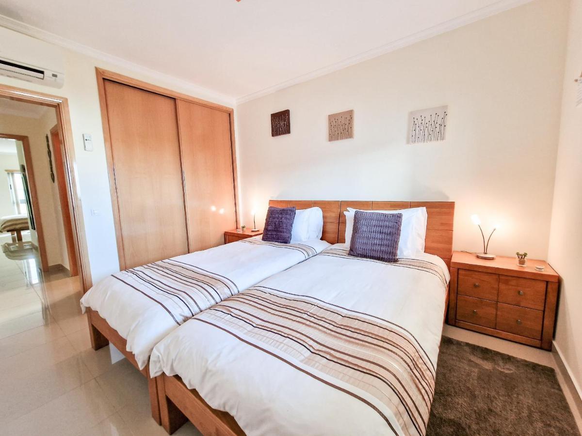 Apartment Rocha Oceano Azul Charming ปอร์ติเมา ภายนอก รูปภาพ